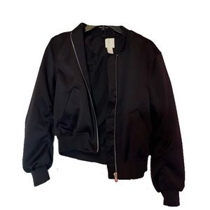 Black H&M cropped leather zip up bomber jacket size small
